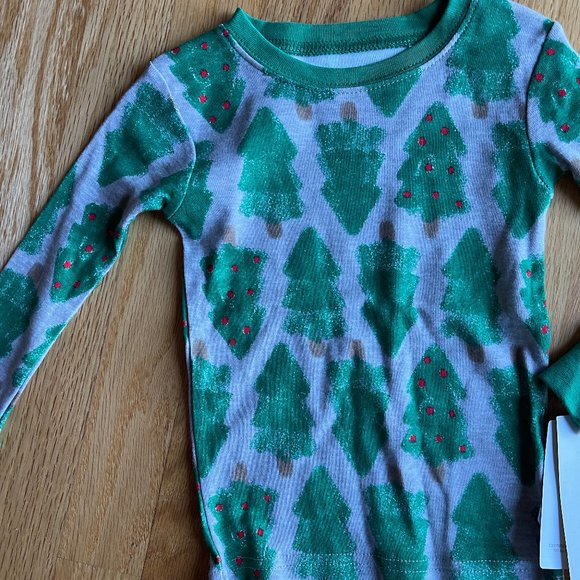 NWT 4 2t 5t 5 24m boy girl 2p carters christmas trees pine pajamas match family - Picture 9 of 9